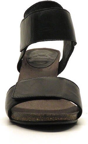 AQA Shoes A7351