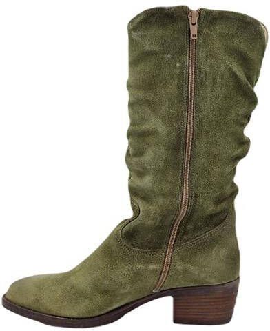 AQA Shoes A8264