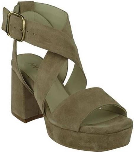 Via vai 58069 Cassia 02 212 Sierra Noisette Sandalen