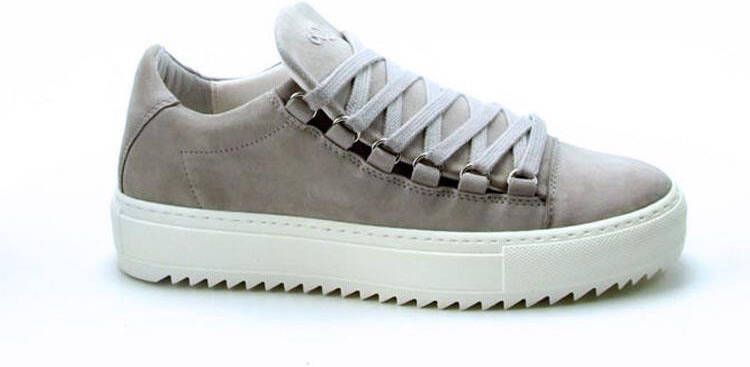 AQA Shoes A8037
